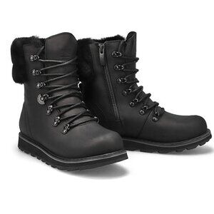 NEW $250 Royal Canadian Cambridge Boots!  US 7  Black Waterproof Shearling Lined